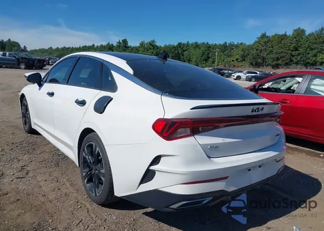 2022 Kia K5 Gt-Line z USA, uszkodzony, nr VIN 5XXG64J26NG111310